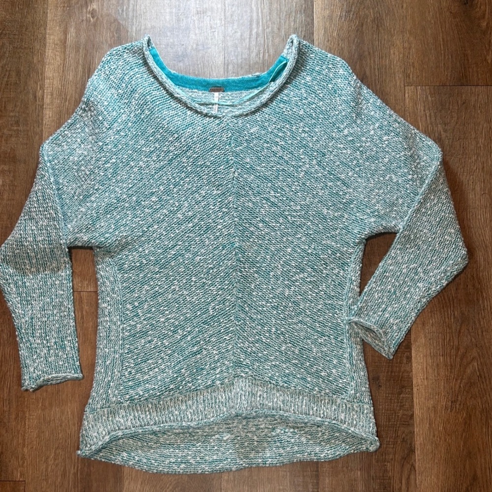 Free People Marled Knit High-Low Sweater Teal White Boho Coastal Sz M Cabincore